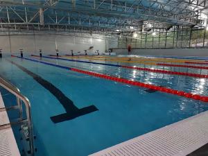 清遠(yuǎn)飛來湖恒溫泳池